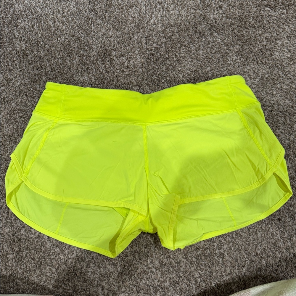 Lululemon speed up shorts 2.5”